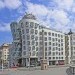 Танцующий дом в Праге, Френк Герри