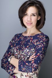 Айя Лисова