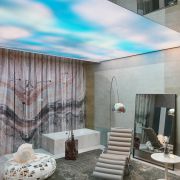 Авторская инсталляция Майка Шилова для MosBuild Bathroom Biennale