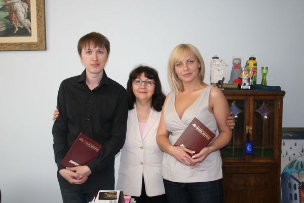 Выпускники Международной Школы Дизайна Дима Логинов и Милла Резанова