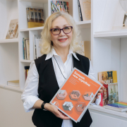 Надежда Лазарева