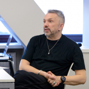 По следам Миланской недели дизайна: в IDS прошла встреча с Майком Шиловым