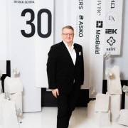 Антон Елистратов (Manders)