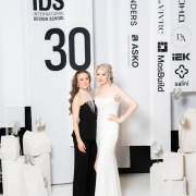 Юлия Булатова (БОМОНД) и Дарья Лапошина