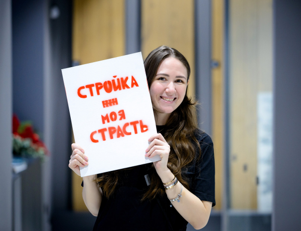 От теории к практике: студенты IDS познакомились с новинками керамики в шоуруме БОМОНД